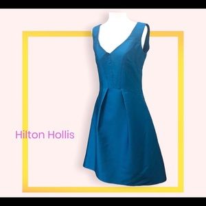 Hilton Hollis. NY Aquamarine color  size 6.